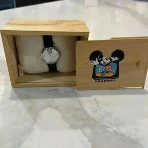 Vintage Disney Channel Mickey Mouse Wrist Watch in Wooden Case